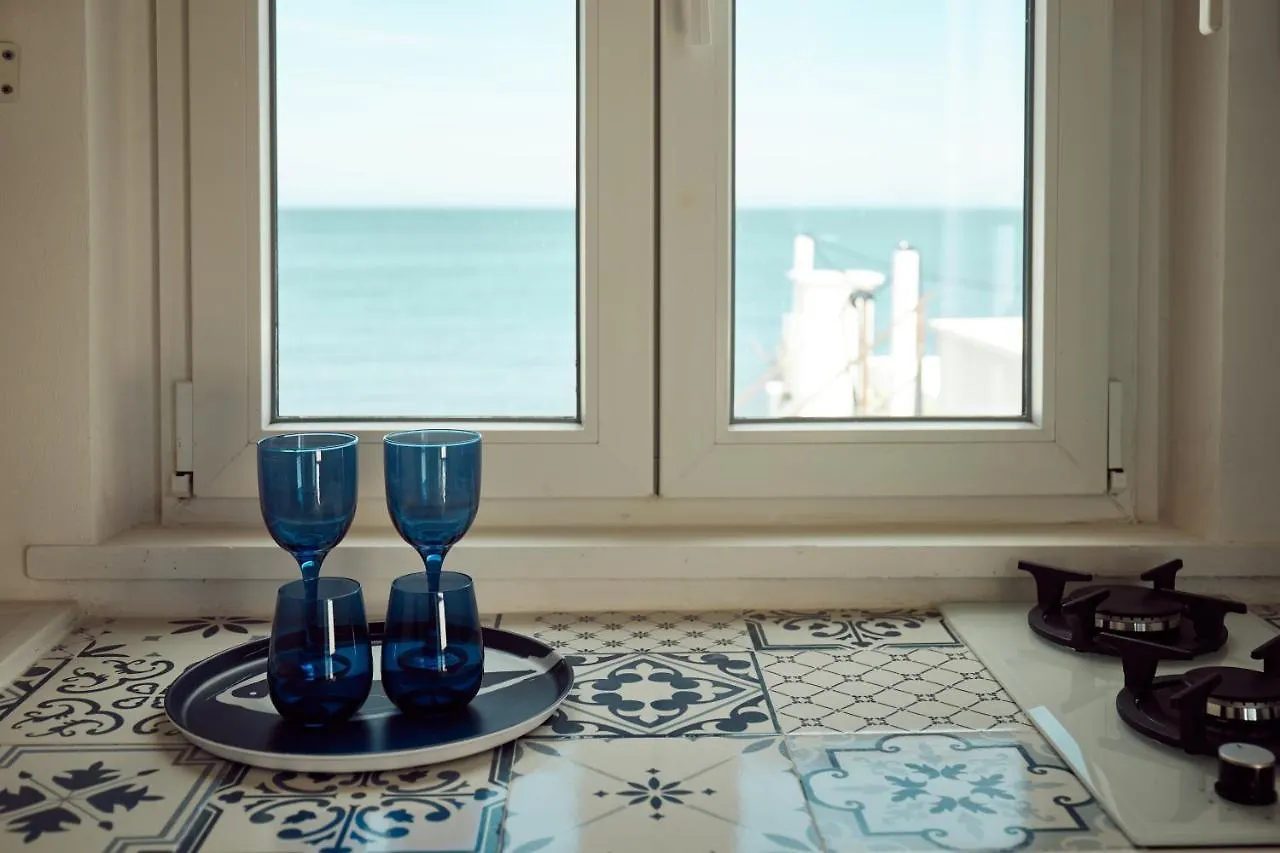 ゲストハウス ホテル Sea View Life カリーニ イタリア